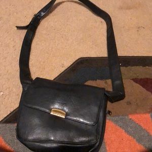 Black shoulder bag